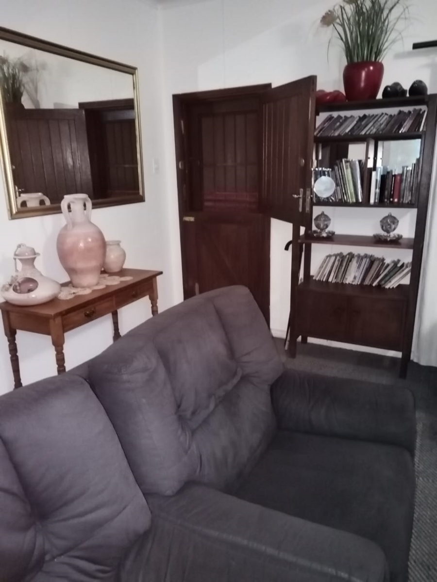 4 Bedroom Property for Sale in Koringberg Western Cape